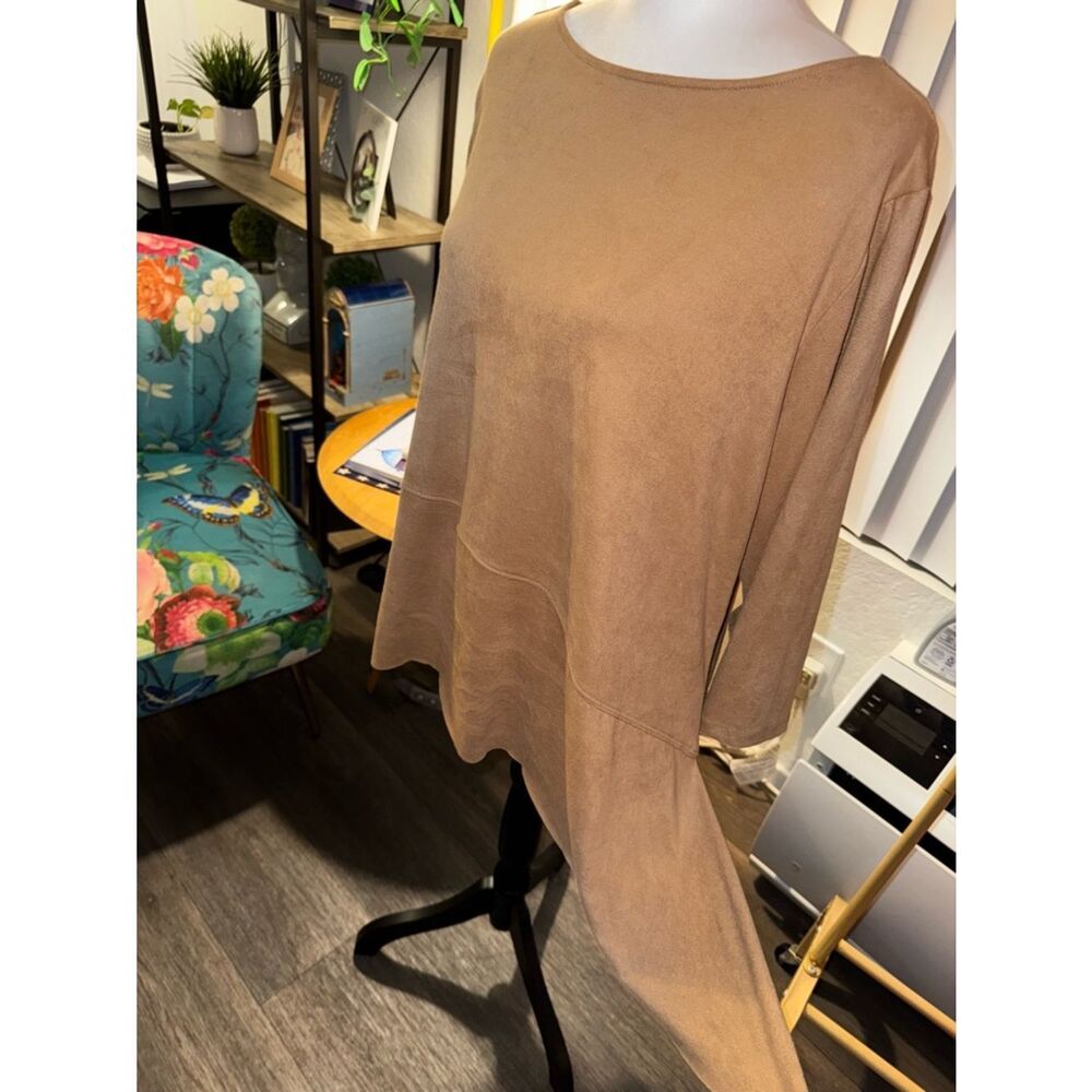 Chico's Soft Taupe Asymmetrical Boatneck Tunic - Picture 2 of 6